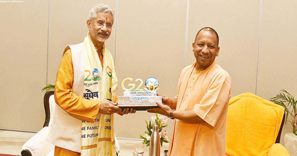 EAM Jaishankar extends gratitude to Yogi Adityanath for excellent arrangements in Varanasi for G20 meeting